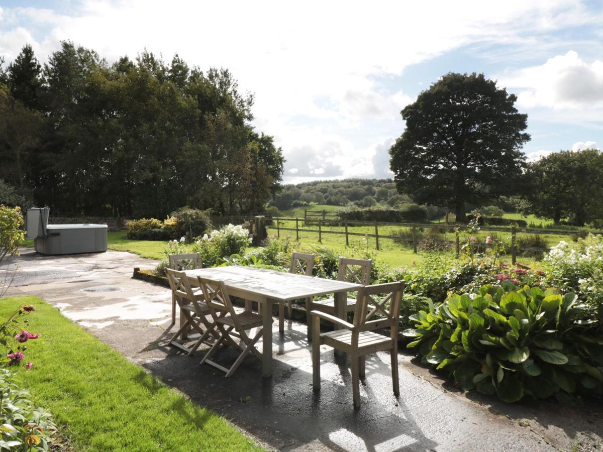 Lee House Cottage Cheddleton Bagian luar foto
