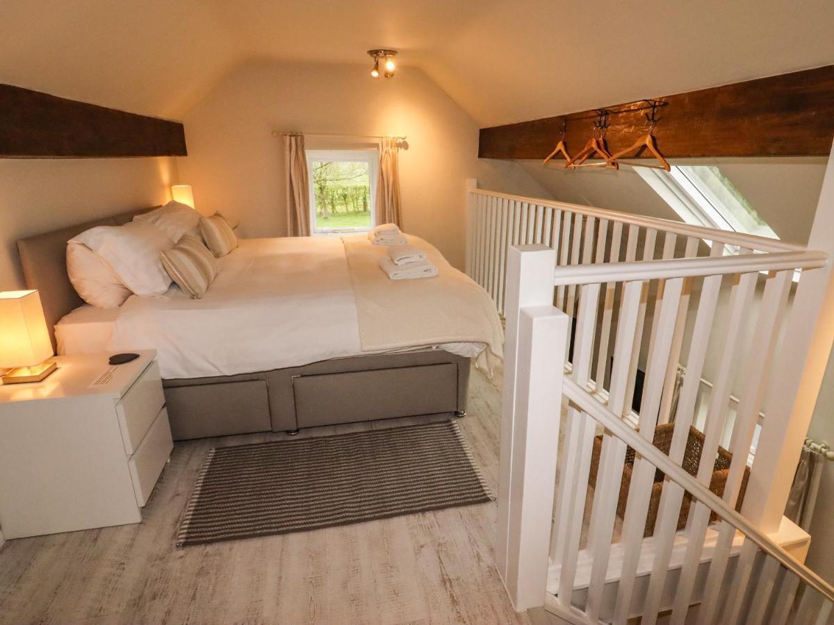 Lee House Cottage Cheddleton Bagian luar foto